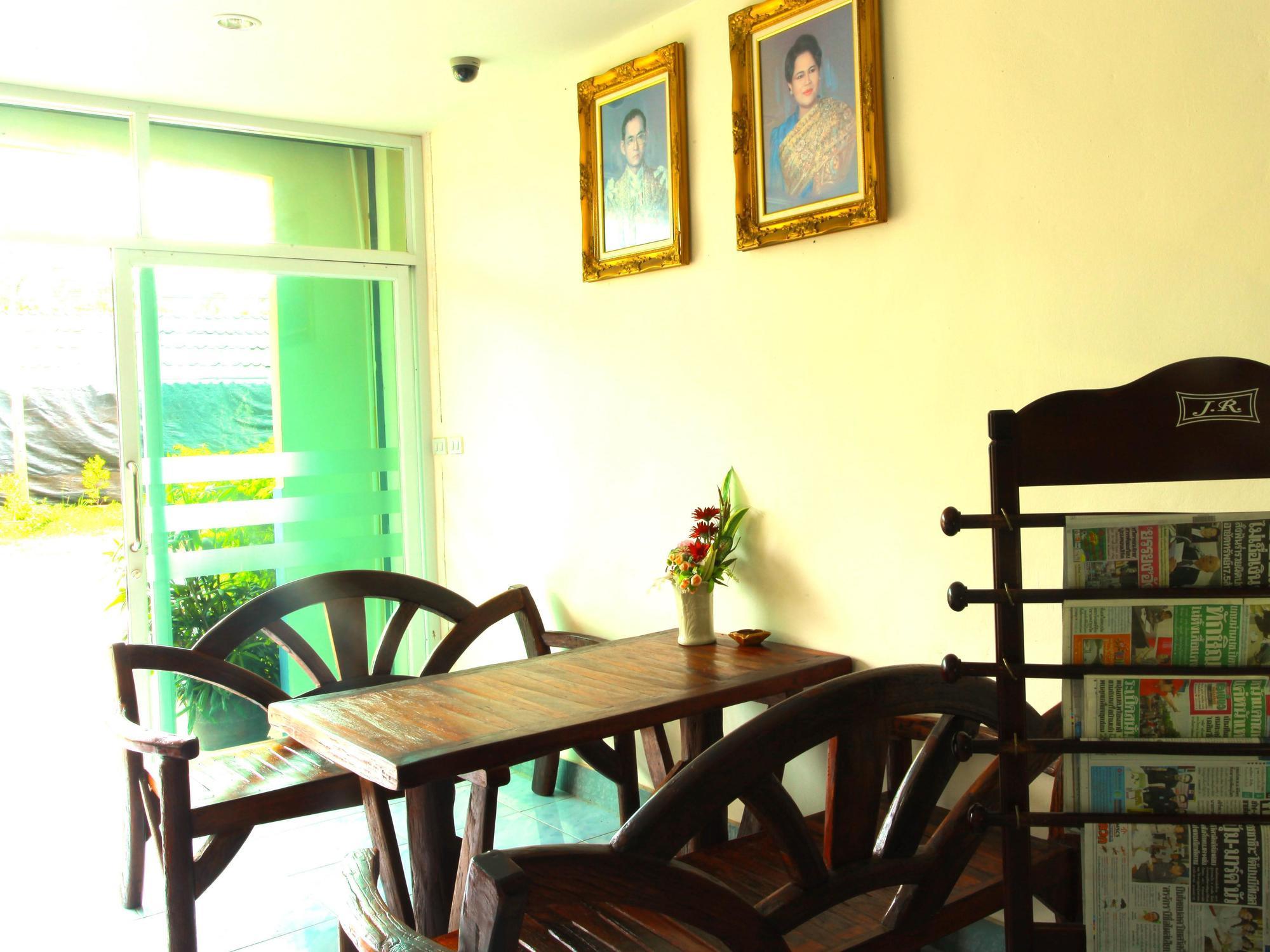 Krabi Grand Place Hotel Dış mekan fotoğraf